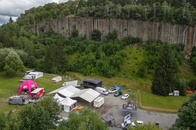 Das Open-Air-Festival steigt vor der beeindruckenden Kulisse an den Orgelpfeifen in Scheibenberg.