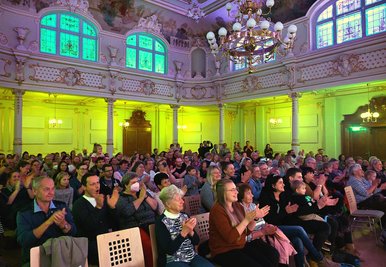 Am Ende gab es begeisterten Applaus vom Publikum.