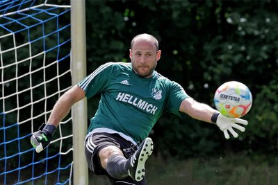 Torhüter Stefan Schmidt bringt höherklassige Erfahrung aus seiner Zeit beim Chemnitzer FC, bei Carl Zeiss Jena und beim VfB Auerbach mit.