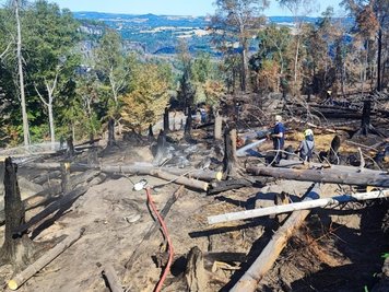 Für die Feuerwehrleute aus der Region war der jüngste Einsatz in der Sächsischen Schweiz mit hoher körperlicher Anstrengung verbunden.