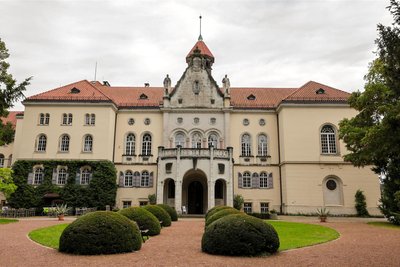Von 1948 bis 1998 war im Schloss Waldenburg das Fachkrankenhaus für Lungenkrankheiten untergebracht