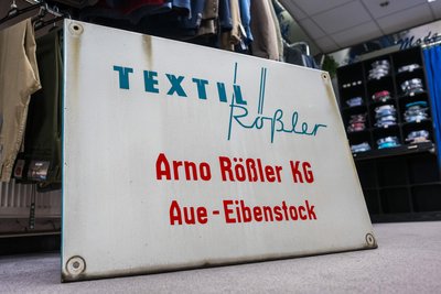 Arno Rößler gründete das Familienunternehmen 1965. Heidi Rößler plant eine Ausstellung zur Firmengeschichte.