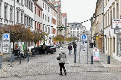 Die Petersstraße in Freiberg soll weiter aufgewertet werden. Dafür will die Stadt das Projekt Grüner Peter umsetzen. 