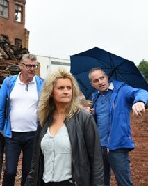 Planer Klaus Knüpfer, Stadtbaumeisterin Kerstin Zollfrank und Ebersbacher-Chef Daniel Pabel (von links).