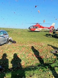 Ein Rettungshubschrauber war nach dem Unfall am Dienstagmittag auf der B 173 nahe Oberschöna im Einsatz. 