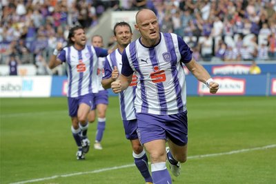 Erzgebirge-Aue-Sportchef Matthias Heidrich kickte während seiner aktiven Laufbahn vier Jahre lang beim VfL Osnabrück. Nun kehrte er mit dem FCE zurück – und sah eine starke Leistung seiner Mannschaft.