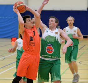 Großes Talent: Jakub Klobusiak (l.), der schon mit 14 Jahren bei den ATSV-Männern debütierte, wechselt zu den Niners Chemnitz. 