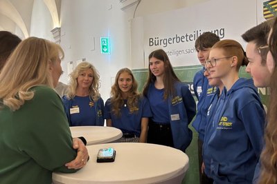Gespräch der Reichenbacher Beiratskandidaten mit Sachsens Sozialministerin Petra Köpping beim „Fokustreffen Kinder- und Jugendbeteiligung“ Anfang März in Leipzig.