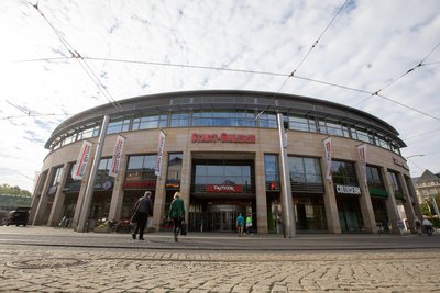 Im Plauener Einkaufszentrum Stadt-Galerie machen Kinder am Samstag Musik.