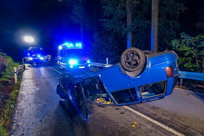 Die Unfallstelle musste für die Bergung 1 1/2 Stunden voll gesperrt werden.