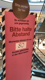 Abstand halten und Einlassbeschränkung sind Eröffnungs-Bedingungen.