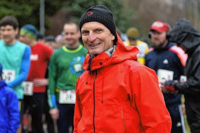 Pedro Hartig gab vor dem Start noch Hinweise zur Strecke.