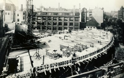 Baustelle des Kaufhauses Schocken um 1930. Damals geriet Josef Kaplan bei einer Reise nach Chemnitz mit dem Gesetz in Konflikt. 
