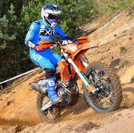 Guter Einstand: Edward Hübner fuhr beim DEM-Auftakt im sachsen-anhaltinischen Tucheim auf Platz 3 in der KlasseE1 und belegte im klassenübergreifenden Championat Rang 6. 