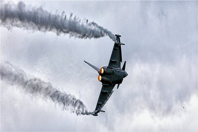 Bild zeigt einen Eurofighter.