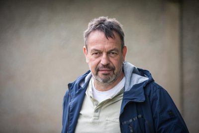 Michael Tägl, Bürgermeister von Gornsdorf, vermutet einen Zusammenhang zwischen der Tat und seinem Amt.