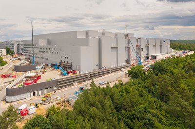 Für die das neue Werk von Chiphersteller Infineon in Dresden wurden fünf Milliarden Euro investiert. 