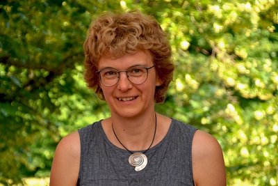 Dietgard Nekwinda ist die Koordinatorin des Kinder- und Jugendtelefons in Plauen. Zunehmend rufen Heranwachsende an, die Kriegsängste haben.