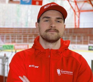 Verteidiger Ole Olleff ist ein Kandidat für einen neuen Vertrag bei den Eispiraten. 