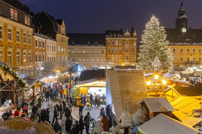 Der Annaberger Weihnachtsmarkt wird nicht in eine Verlängerung gehen. Vonseiten der Händler sei danach noch nicht gefragt worden, heißt es aus der Stadt.