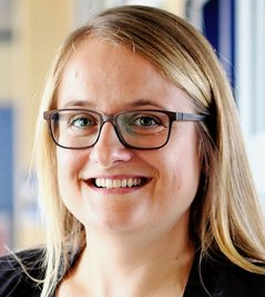 Stephanie Marggraff - Personalreferentinbei N+P Informationssysteme