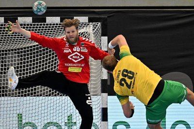Aues Torhüter Sveinbjörn Petursson gehört beim EHV noch zu den stabilsten Säulen. Die Niederlage in Hagen konnte er nicht verhindern.
