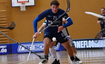 Die Floorfighters um Hannes Langenstraß konnten im Auftaktspiel der neuen Saison eine 4:2-Führung nicht über die Zeit retten. 