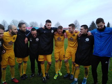 VfB Auerbach siegt mit 2:0 gegen VfB Germania Halberstadt.