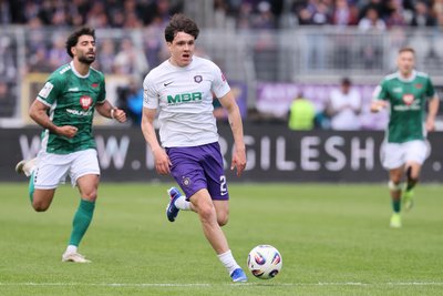 In Schweinfurt stand Maxim Burghardt erstmals nach 13 Monaten wieder auf dem Rasen.