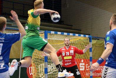 Volle Konzentration gegen den Tabellenvierten ist am Sonnabend auch bei Aues Keeper Sveinbjörn Pétursson gefragt. 