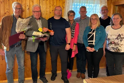Der neue Vorstand des Stadtsportbundes Annaberg-Buchholz: Renate Dubslaff, Peter Rülke, Brit Serfert,, Peter Sternitzky, Ramona Woboda, Jan Krista Vorsitzender, Lothar Huß sowie der verabschiedete Günter Leistner (v. r.).