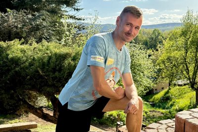 Als Fußballer ist Andy Rockstroh beim FSV Motor Marienberg aktiv.
