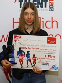 Schnell auf Asphalt und Schnee: Nelly Bochmann vom SSV Geyer gehört zu Deutschlands Besten im Rollski und Langlauf.