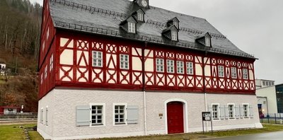 Das Herrenhaus Auerhammer in Aue. 