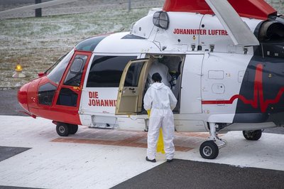  Ein Hubschrauber flog am Wochenende einen Patienten aus dem Zschopauer Klinikum in den Norden nach Rostock aus.