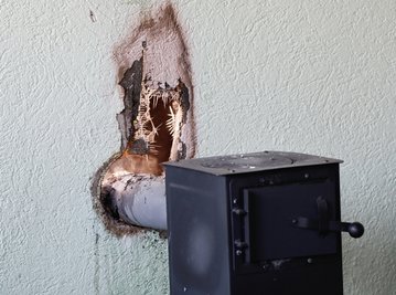 Ein Holzofen löste den Brand aus.