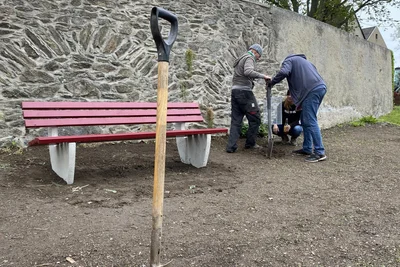 Ein Arbeitseinsatz des Ortsvereins Drei weiße Birken Helbigsdorf, Gemeinde Mulda, fand am Samstag statt.