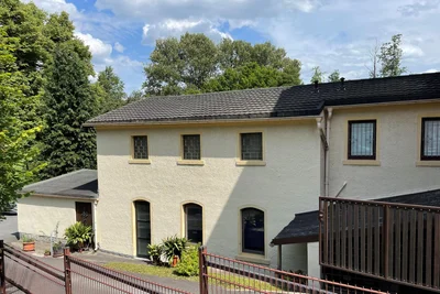 In diesem Gebäude an der Bahnhofstraße in Schwarzenberg befand sich die Schokoladenfabrik.