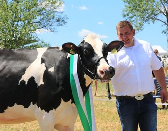 Die schönste Kuh mit dem Titel "Miss Vogtland" präsentierte Tobias Döhler aus Wildenau.