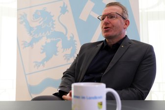 53 Millionen Euro Minus: Warum Mittelsachsen trotz Sparkurs im Kassenkredit landet - Mittelsachsens Landrat Sven Krüger im Gespräch mit der „Freien Presse“.