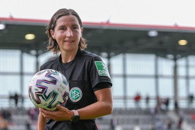 Katrin Rafalski - Schiedsrichterin des Jahres 2022
