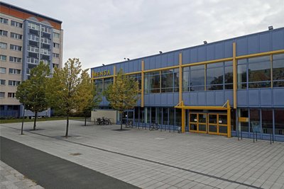 Auf dem Mensavorplatz findet am Montag der Bunte Campus statt.