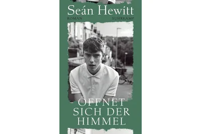 „Öffnet sich der Himmel“ ist das Romandebüt von Seán Hewitt.