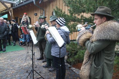 Ein Höhepunkt in der Adventszeit ist die Augustusburger Wildweihnacht.