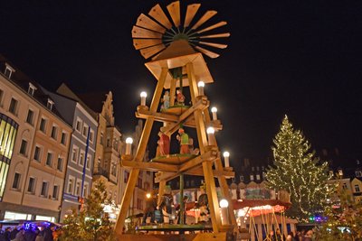 Eine Pyramide gehört zum Mittweidaer Weihnachtsmarkt, hier ein Archivbild.