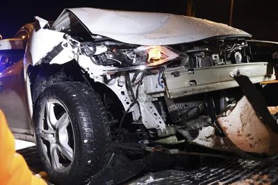 An beiden beteiligten Autos entstand erheblicher Sachschaden.