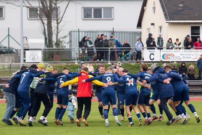 Jubel über Historisches: Erstmals in der Vereinsgeschichte hat der FSV Motor Marienberg das Achtelfinale des Sachsenpokals erreicht.