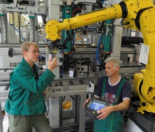 Roboter der Montageanlage