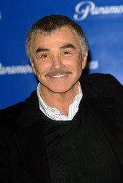 US-Schauspieler Burt Reynolds ist tot.  Er starb im Alter von 82 Jahren, wie mehrere US-Medien am Donnerstag übereinstimmend berichteten.