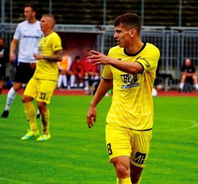 Vojtech Cermus sorgte in Bautzen für den zweiten Auerbacher Treffer beim 2:0-Erfolg in Bautzen.
